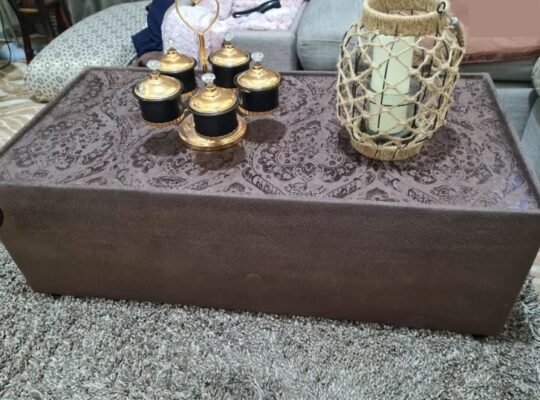 coffee table and TV table For Sale