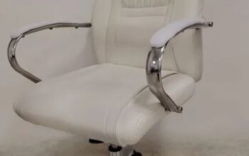 Hydrolic Office chair For Sale