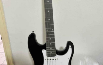 Display4top Full-Size Electric Guitar For Sale