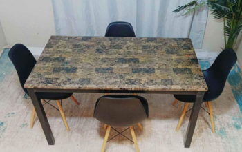 Four chairs dining table for sale