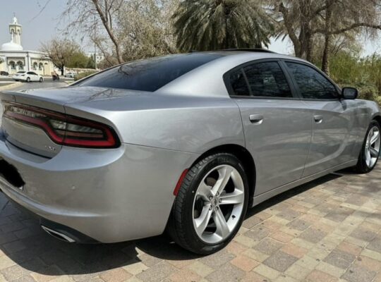 Dodge Charger SXT 2017 Gcc in good condition for s