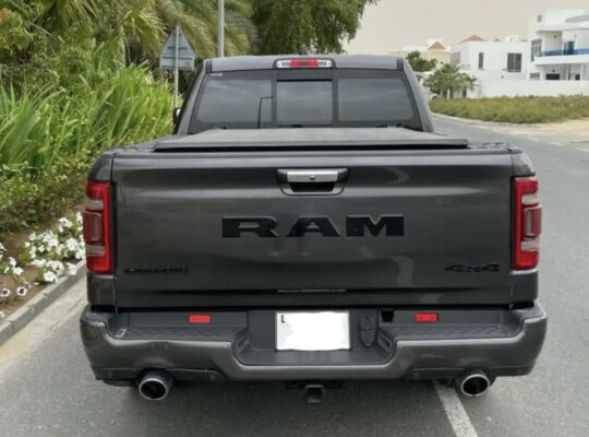 Dodge Ram Laramie 5.7 himi 2019 for sale