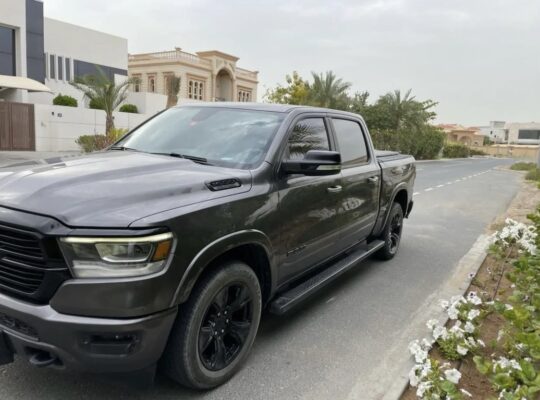 Dodge Ram Laramie 5.7 himi 2019 for sale