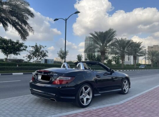 Mercedes SLK200 coupe Gcc 2014 for sale