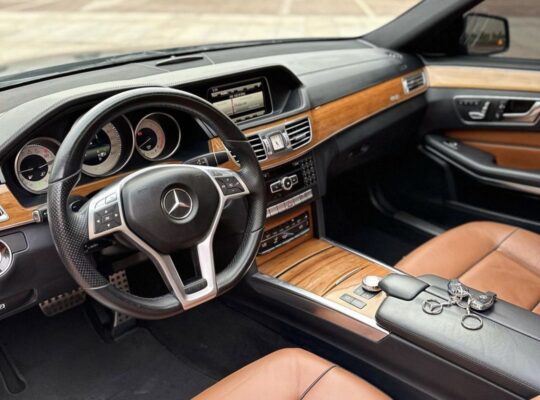 Mercedes E300 AMG full option 2014 Gcc for sale