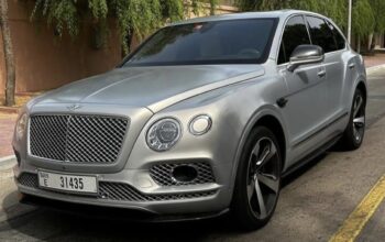 Bentley benayga 2017 Gcc full option for sale