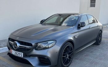 Mercedes E63 Edition one 2018 Gcc fully loaded for