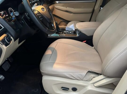 Ford Explorer 2016 Gcc for sale in good condition