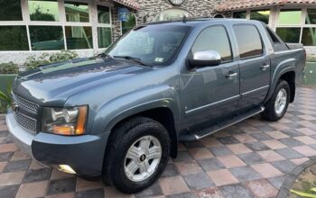 Chevrolet Avalanche z71 2008 imported for sale