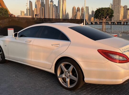 Mercedes CLS500 AMG Gcc 2012 For sale