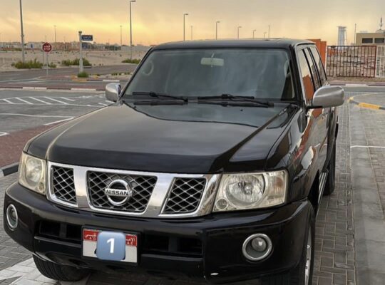 Nissan Patrol safari 2014 for sale in good conditi