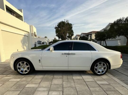 Rolls Royce Ghost 2012 Gcc full option