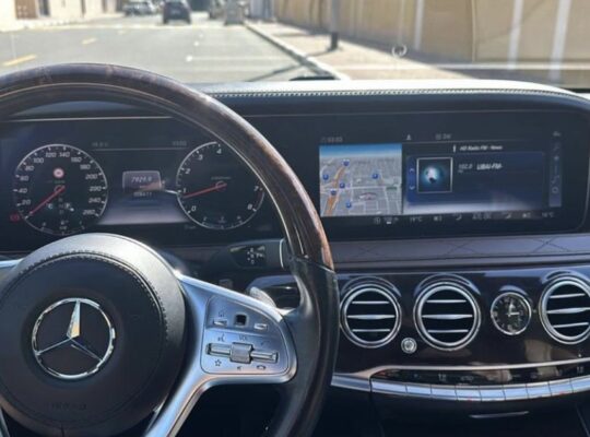 Mercedes S560 full option 2019 USA imported for sa