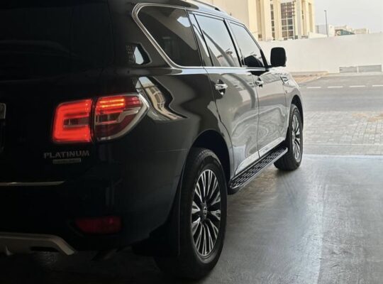 Nissan Patrol platinum 2014 full option for sale