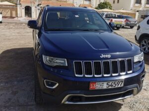 Jeep grand Cherokee 2014 Gcc in good condition for