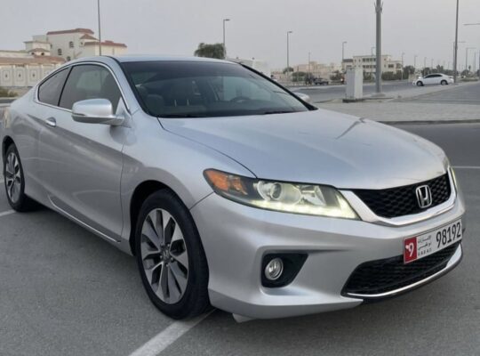 Honda Accord coupe 2015 Gcc for sale