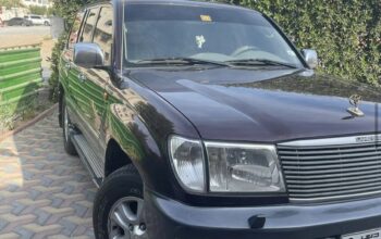 Toyota Land Cruiser GXR 2005 for sale in good cond