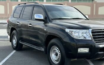 Toyota Land Cruiser VXR 2009 in good condition for