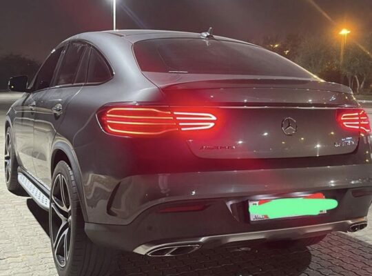 Mercedes GLE 43 AMG full option Gcc for sale