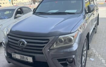 Lexus LX570 full option 2013 Gcc for sale