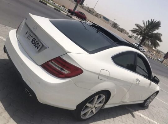 Mercedes C350 coupe 2013 Gcc in good condition