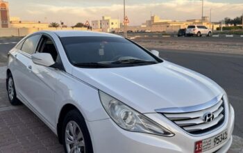 Hyundai sonata 2014 Gcc mid option for sale