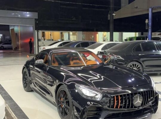 Mercedes GT-R full option 2018 Gcc for sale