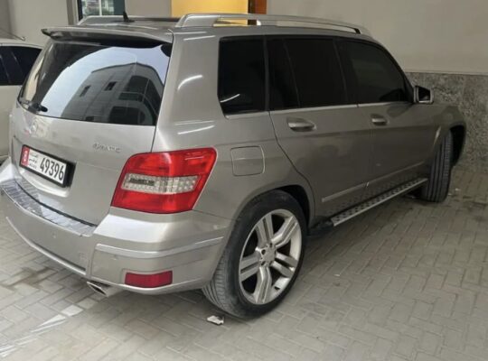 Mercedes GLK 280 Gcc for sale in good condition