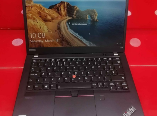 Lenovo X13,13 inch,i7,10thGen,16GB RAM, 256GB SSD