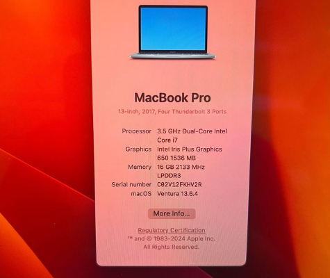 Macbook pro 13-inch 2017 Touch bar For Sale