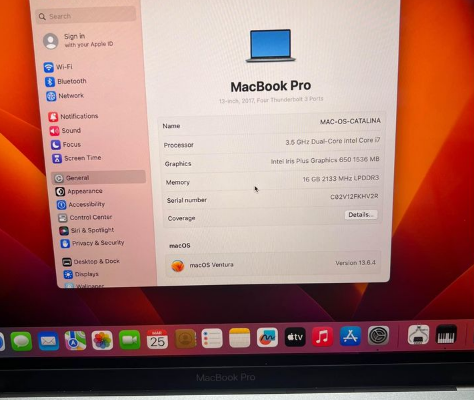 Macbook pro 13-inch 2017 Touch bar For Sale