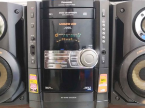 Panasonic SA-VK550 CD stereo system for sale