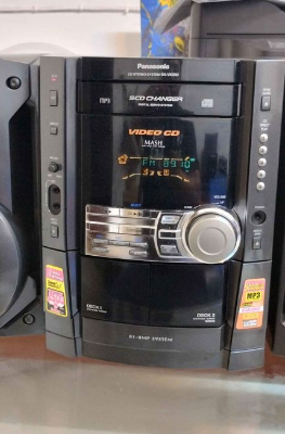 Panasonic SA-VK550 CD stereo system for sale