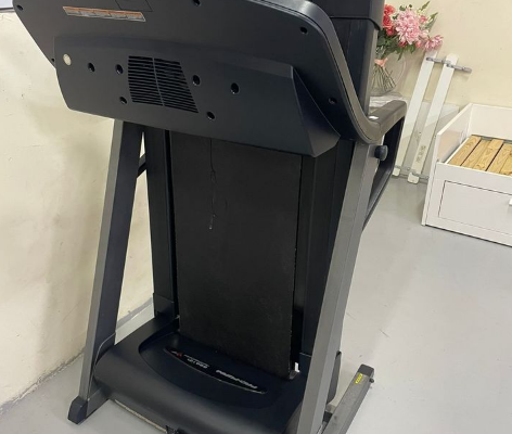 Treadmill Pro Form 560HR Excellent For Sale