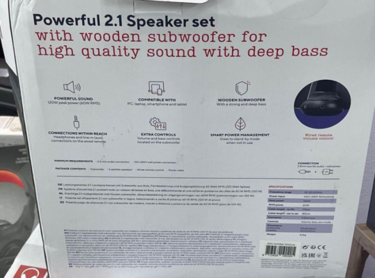 Powerful 2.1 Speaker Set For Sale