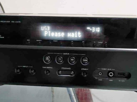 YAMAHA RXV-475 AMPLIFIER WITH REMOTE FOR SALE