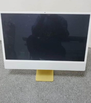 iMac 24” 2021 ( M1 Chip 8GB Ram, 256GB SSD) For Sa