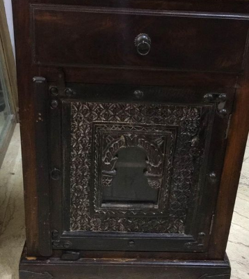 Beautiful solid wood cabinet for sale