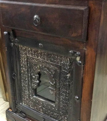 Beautiful solid wood cabinet for sale