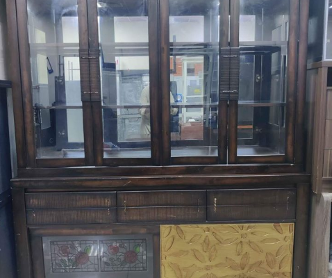 Pure wooden kitchen cabinet for sale