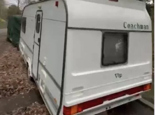 caravan COACHMAN VIP 460/2 -2000 For Sale