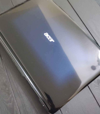 Acer aspire 18incs multimedia laptop for sale