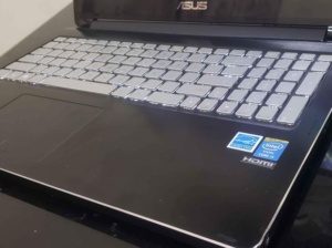 Asus i 5 12GB ram 4rth gen X360 Touch Screen For S