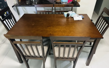 DINNING TABLE 6 SEATER FOR SALE