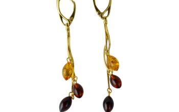 Amber earrings For Sale