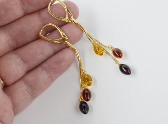 Amber earrings For Sale