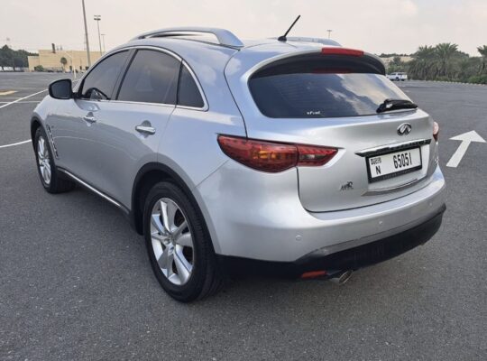 Infinity QX70 full option 2016 Gcc for sale