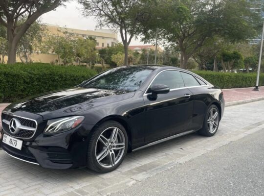 Mercedes E400 coupe full option for sale