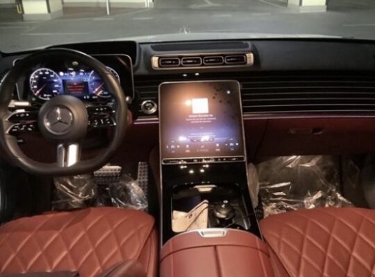 Mercedes S580 full option 2022 Gcc for sale