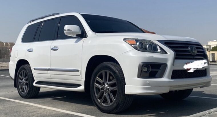 Lexus LX570 full option 2015 Gcc for sale